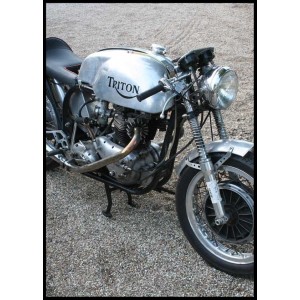 Fin fototavla på vintage motorcykel - Spoca + Klas